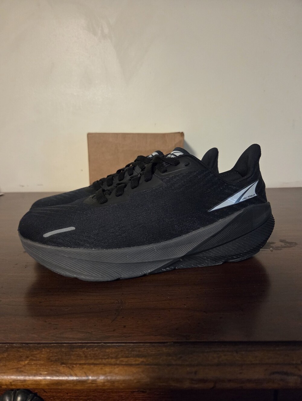Altra FWD Experience Running Shoes Black Women's Sz 10 Worn Once